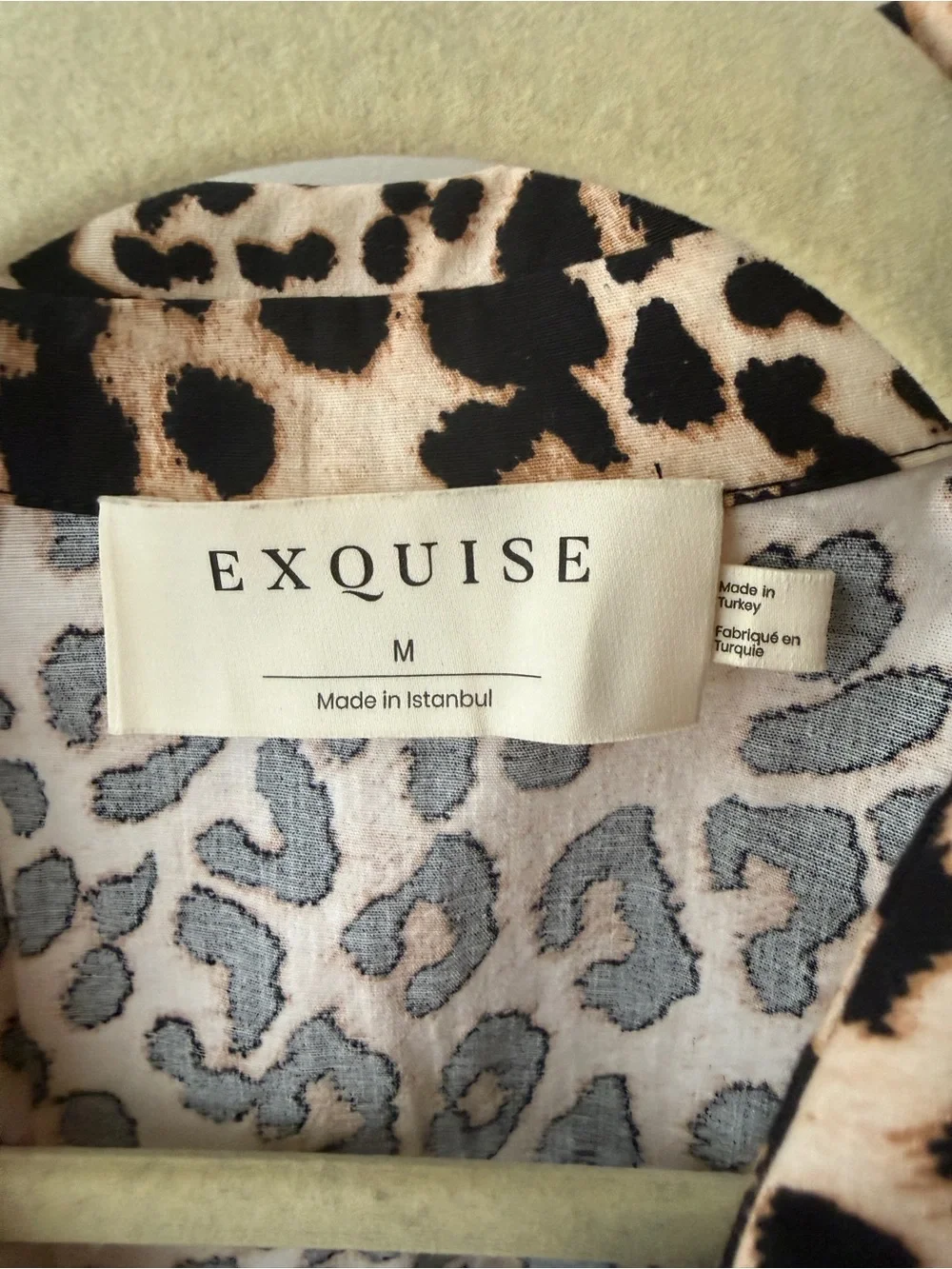 Exquise Leopard Print Button-Front Midi Dress